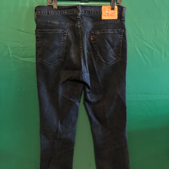 Levi’s 569 Dark Wash 34x32 - Picture 2 of 2